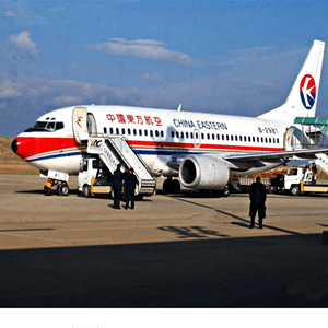 抚远航空货运航空快运业稳步发展的原因是什么？